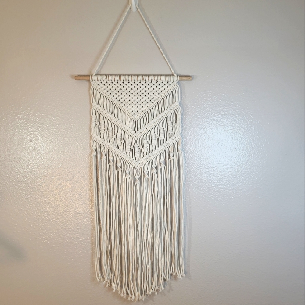 Macrame Decorative Wall Hanging